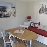 Hotel & Ferienunterkuenfte Hus Seeblick