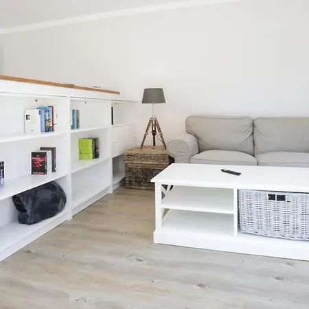 & Ferienunterkuenfte Hus Seeblick Hotel Fehmarn