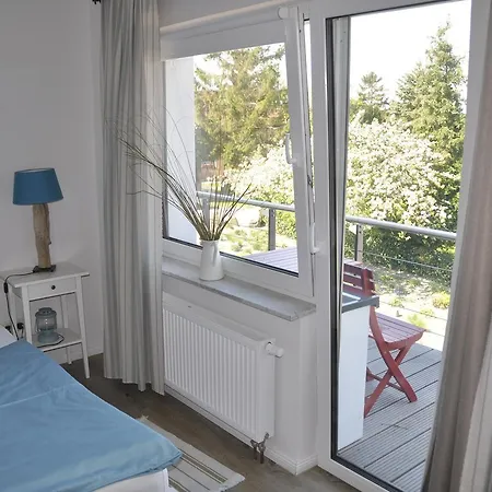 & Ferienunterkuenfte Hus Seeblick Fehmarn
