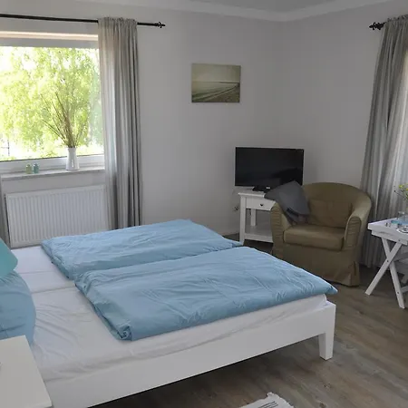 & Ferienunterkuenfte Hus Seeblick Hotel Fehmarn