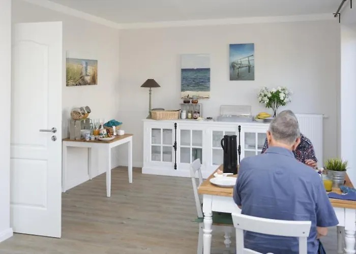 מלון & Ferienunterkuenfte Hus Seeblick *