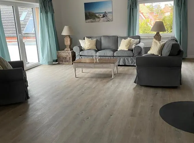 & Ferienunterkuenfte Hus Seeblick Fehmarn