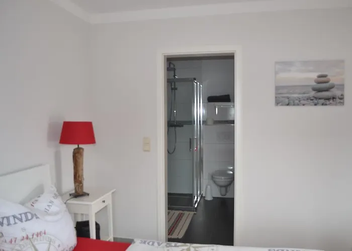 Hotell & Ferienunterkuenfte Hus Seeblick Fehmarn