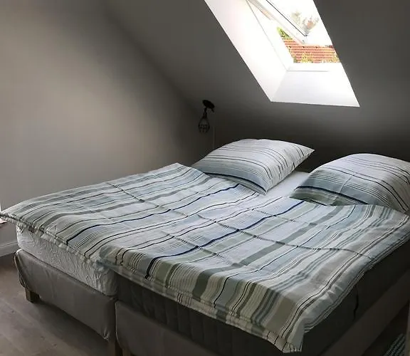 & Ferienunterkuenfte Hus Seeblick * Fehmarn