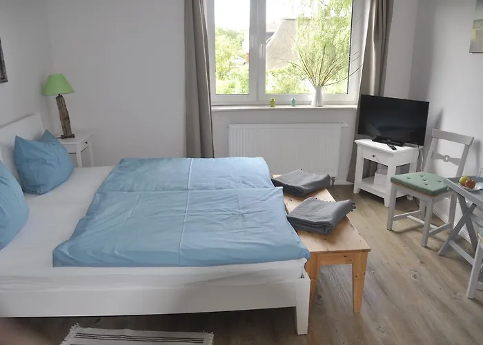 & Ferienunterkuenfte Hus Seeblick Hotell