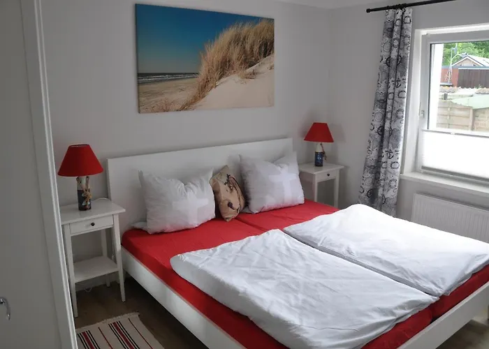 & Ferienunterkuenfte Hus Seeblick מלון