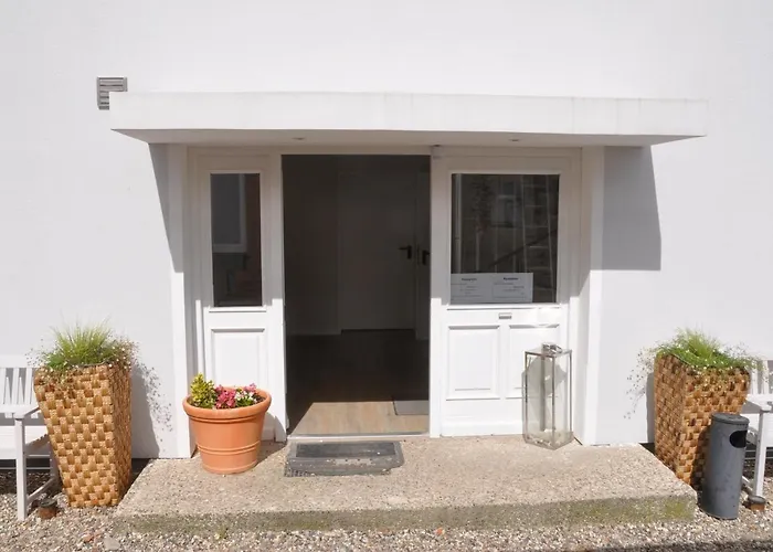 Hotell & Ferienunterkuenfte Hus Seeblick